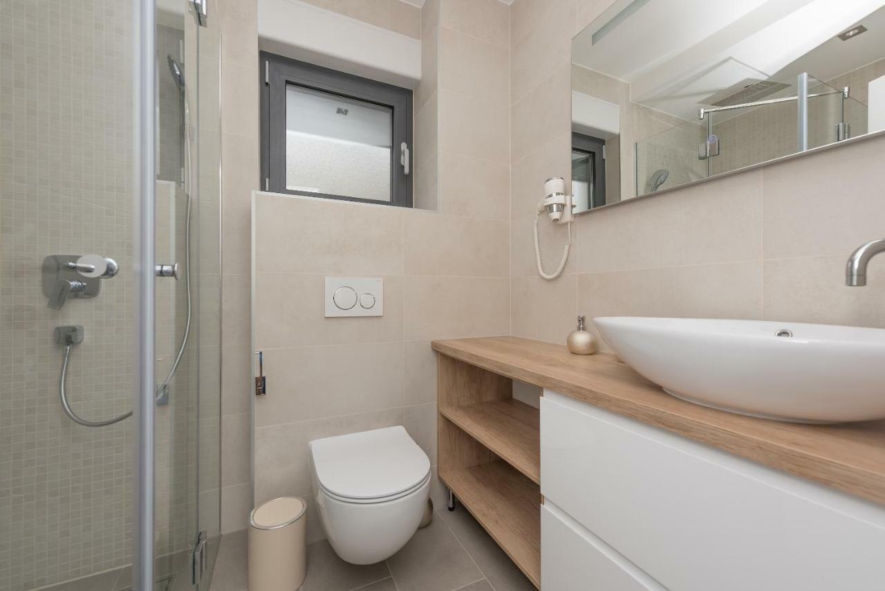 Villa Vid Apartments - Makarska Exklusiv Екстер'єр фото