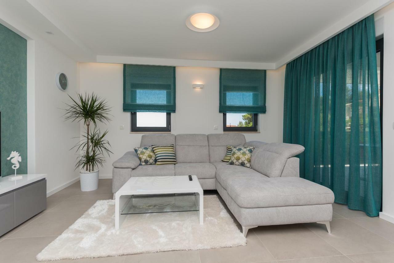 Villa Vid Apartments - Makarska Exklusiv Екстер'єр фото