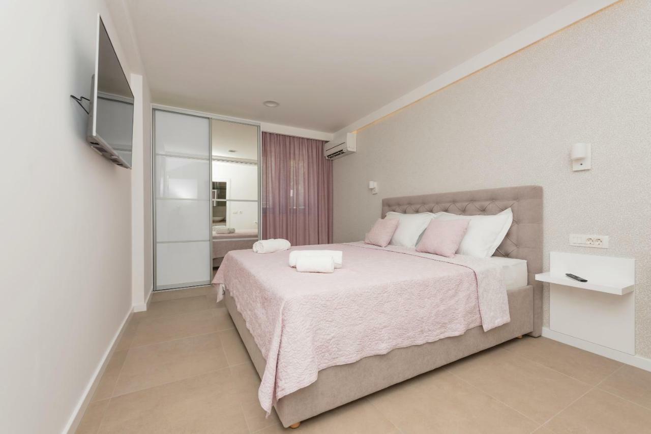 Villa Vid Apartments - Makarska Exklusiv Екстер'єр фото